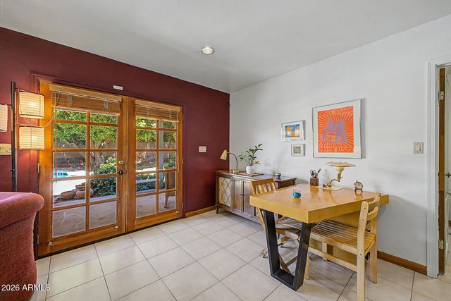 1132 E FLYNN Lane, Phoenix, AZ 85014