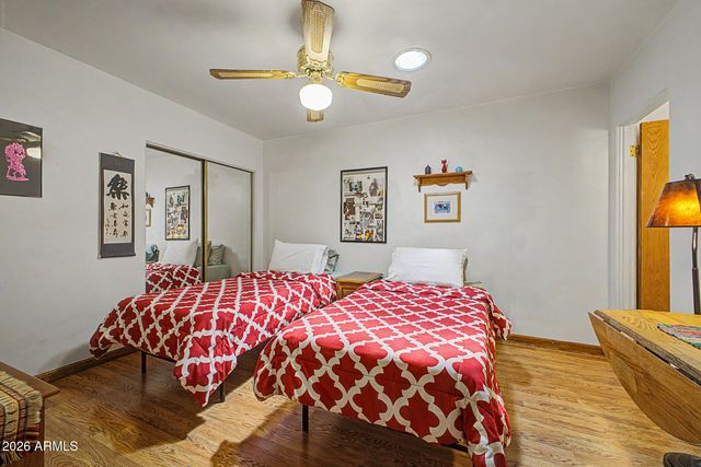 1132 E FLYNN Lane, Phoenix, AZ 85014