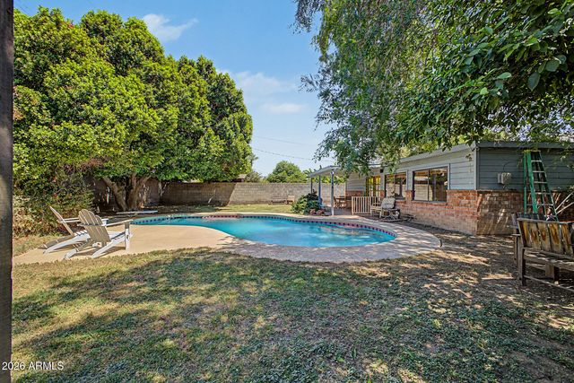 1132 E FLYNN Lane, Phoenix, AZ 85014