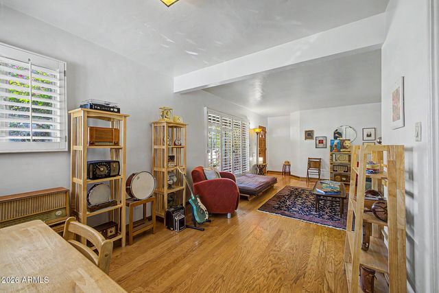 1132 E FLYNN Lane, Phoenix, AZ 85014