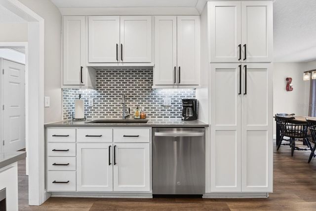 5834 COVEVIEW DRIVE E, Lakeland, FL 33813