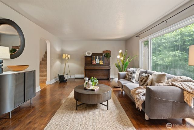 4209 Kelly Road, Bremerton, WA 98312