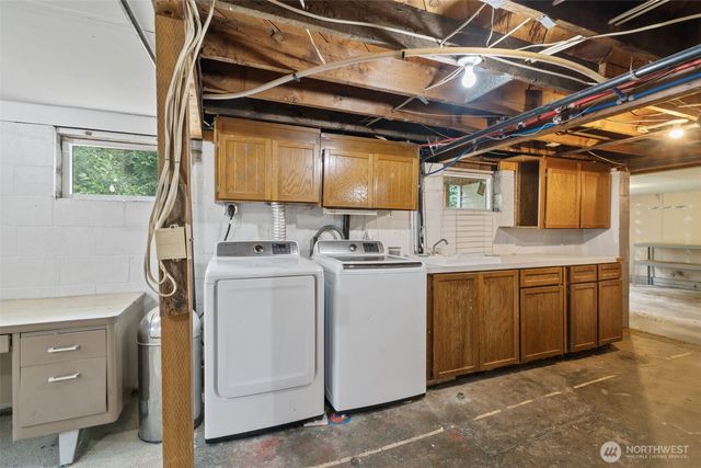 4209 Kelly Road, Bremerton, WA 98312