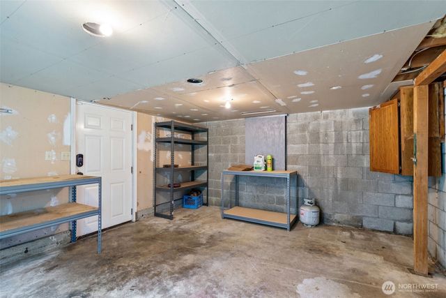 4209 Kelly Road, Bremerton, WA 98312