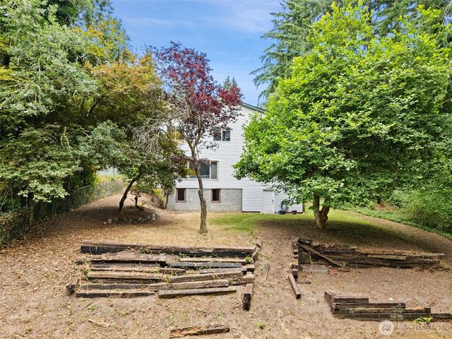 4209 Kelly Road, Bremerton, WA 98312