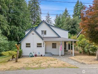4209 Kelly Road, Bremerton, WA 98312