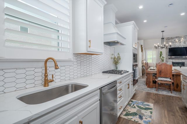 108 Windtree Club Dr, Mount Juliet, TN 37122