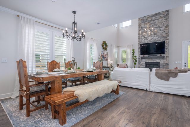 108 Windtree Club Dr, Mount Juliet, TN 37122