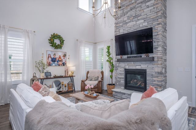 108 Windtree Club Dr, Mount Juliet, TN 37122
