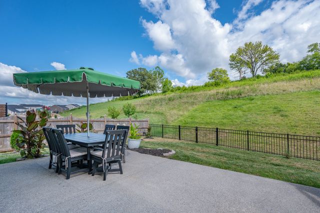 108 Windtree Club Dr, Mount Juliet, TN 37122