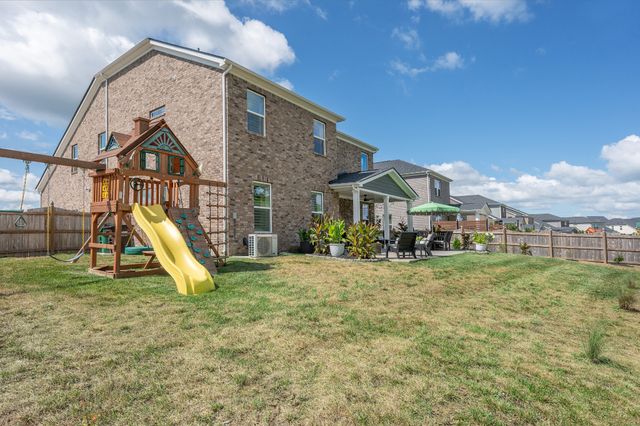 108 Windtree Club Dr, Mount Juliet, TN 37122