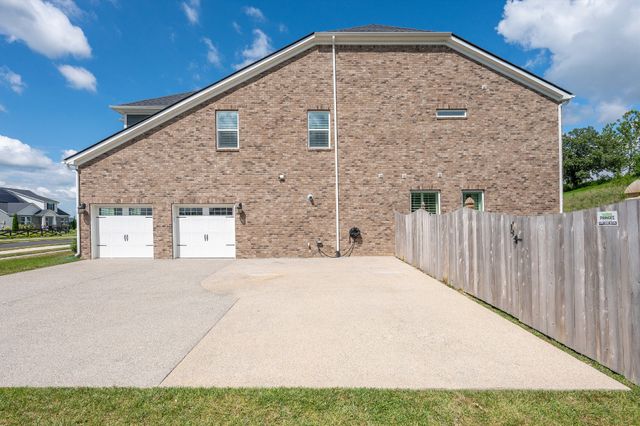 108 Windtree Club Dr, Mount Juliet, TN 37122