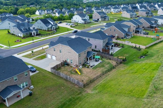108 Windtree Club Dr, Mount Juliet, TN 37122