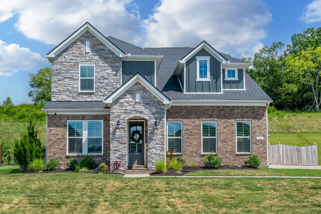 108 Windtree Club Dr, Mount Juliet, TN 37122