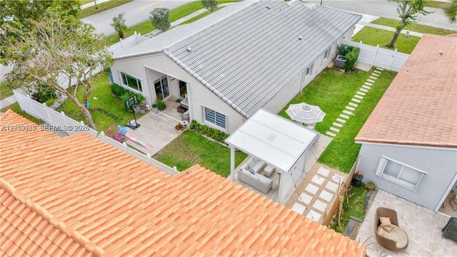 17851 NW 19th St 17851, Pembroke Pines, FL 33029