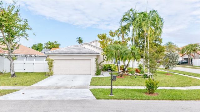 17851 NW 19th St 17851, Pembroke Pines, FL 33029