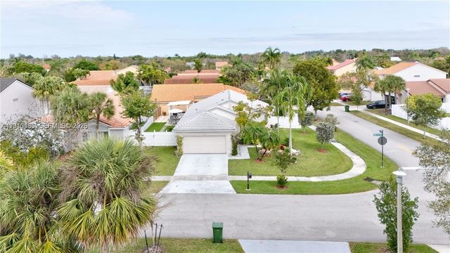 17851 NW 19th St 17851, Pembroke Pines, FL 33029