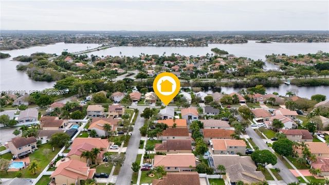 17851 NW 19th St 17851, Pembroke Pines, FL 33029