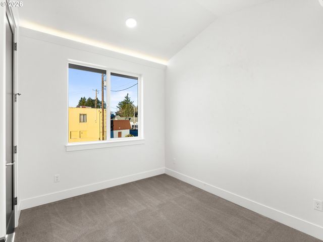 6219 Ne Stanton St, Portland, OR 97213