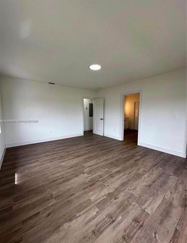 14430 Fillmore St A, Miami, FL 33176