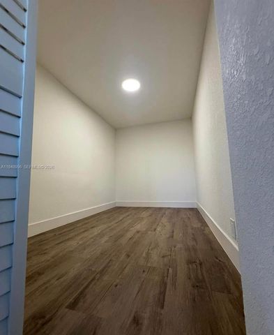 14430 Fillmore St A, Miami, FL 33176