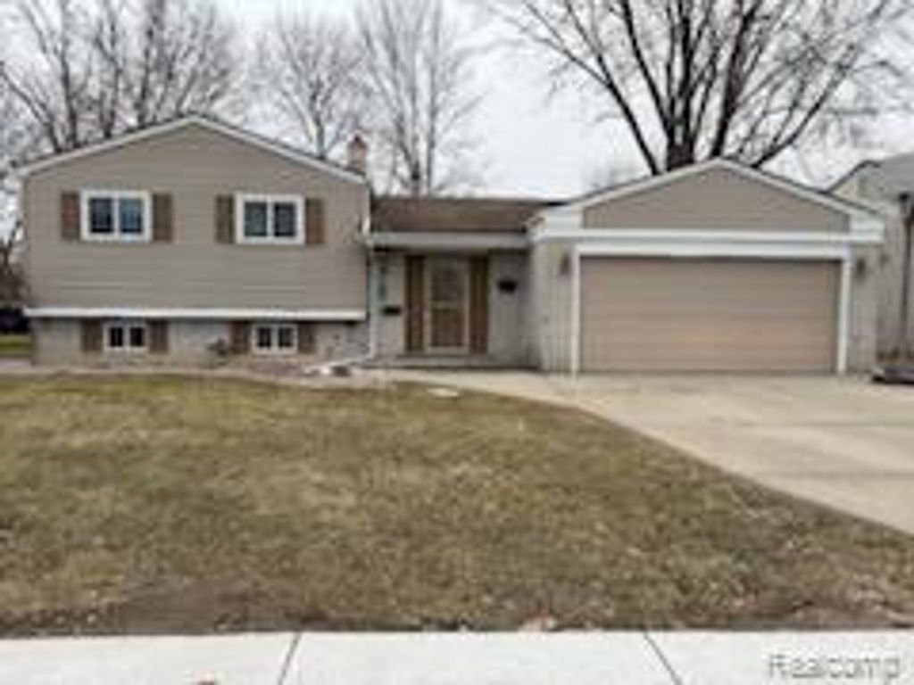 4780 S Tuxedo Drive, Warren, MI 48092