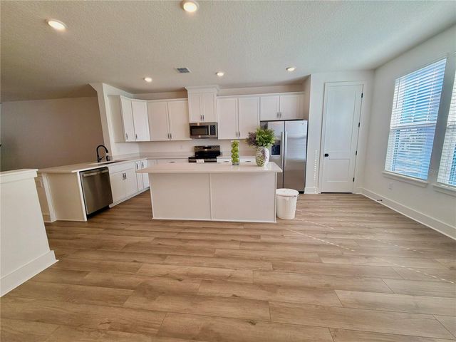 15262 GROVESIDE ROAD, Winter Garden, FL 34787