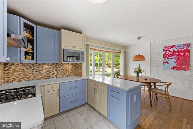 5302 FLANDERS AVE, Kensington, MD 20895