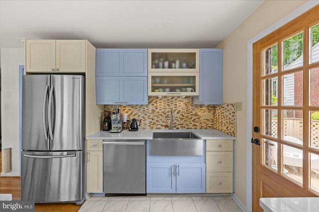 5302 FLANDERS AVE, Kensington, MD 20895