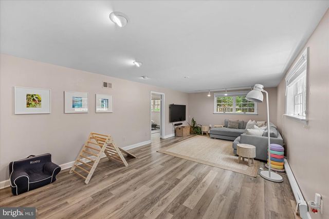 5302 FLANDERS AVE, Kensington, MD 20895