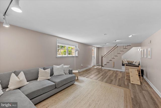 5302 FLANDERS AVE, Kensington, MD 20895