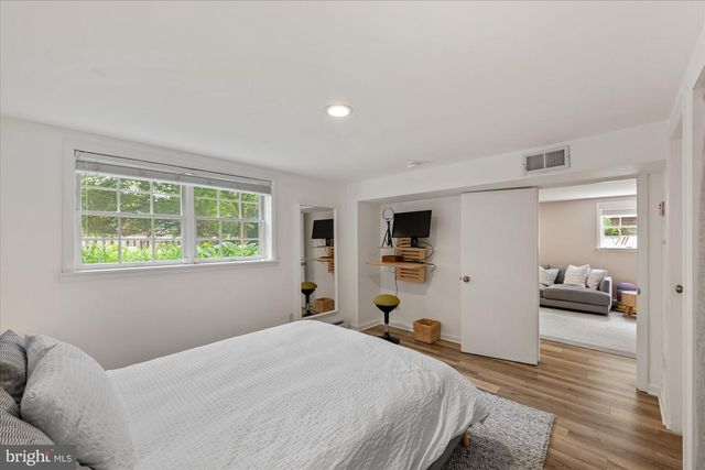5302 FLANDERS AVE, Kensington, MD 20895