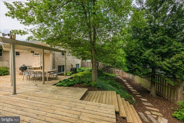 5302 FLANDERS AVE, Kensington, MD 20895