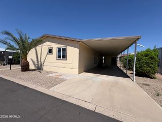 652 S ELLSWORTH Road 9, Mesa, AZ 85208