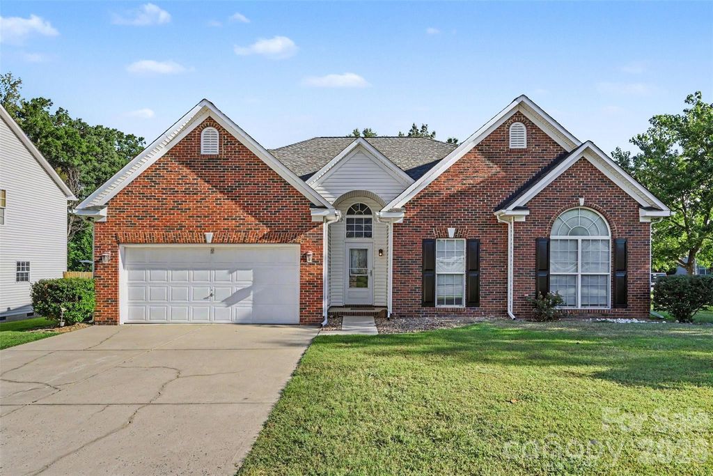 713 Larkridge Court, Rock Hill, SC 29730