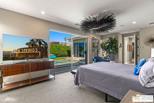 623 Bliss Way, Palm Springs, CA 92262