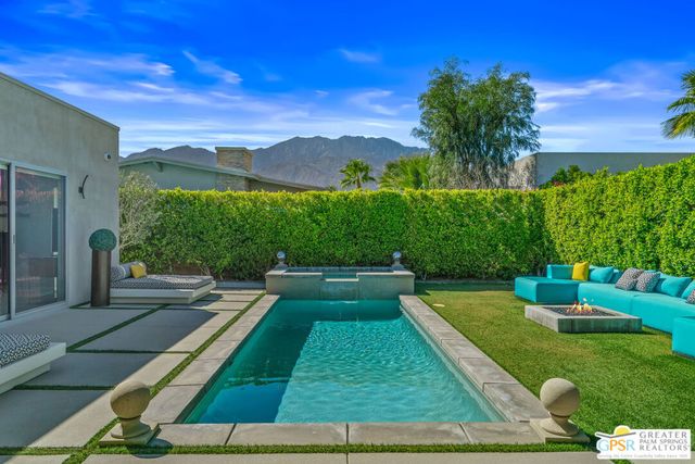 623 Bliss Way, Palm Springs, CA 92262