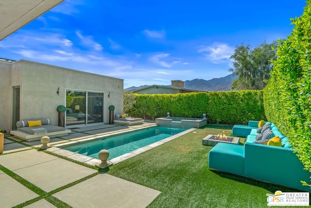 623 Bliss Way, Palm Springs, CA 92262