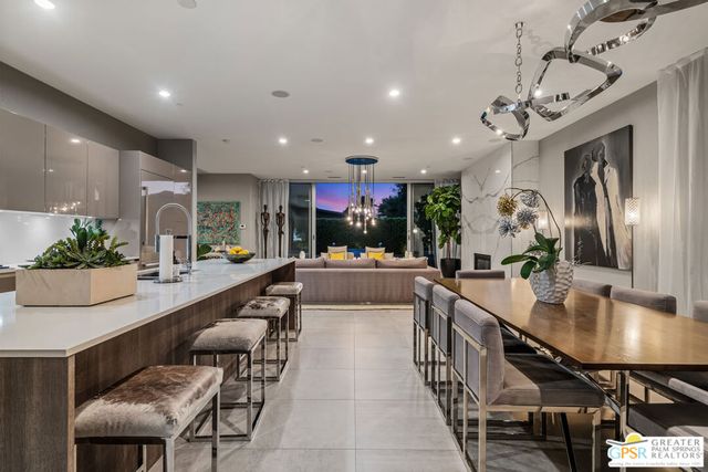 623 Bliss Way, Palm Springs, CA 92262