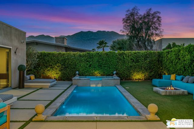 623 Bliss Way, Palm Springs, CA 92262