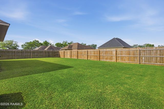 200 Picasso Drive, Rayne, LA 70578
