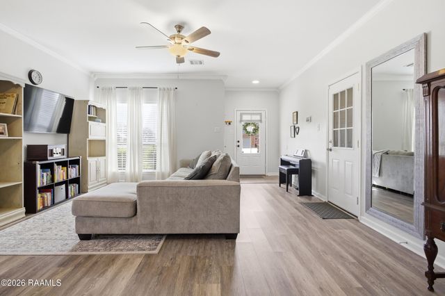 200 Picasso Drive, Rayne, LA 70578