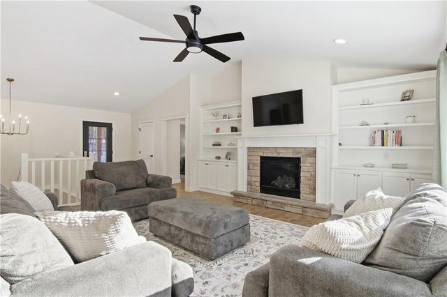 E10034 331st Avenue, Eau Claire, WI 54703