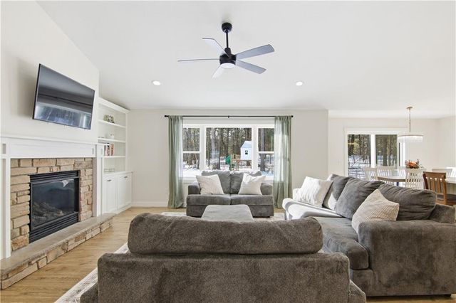 E10034 331st Avenue, Eau Claire, WI 54703