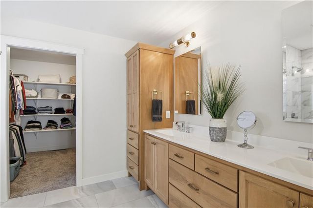 E10034 331st Avenue, Eau Claire, WI 54703