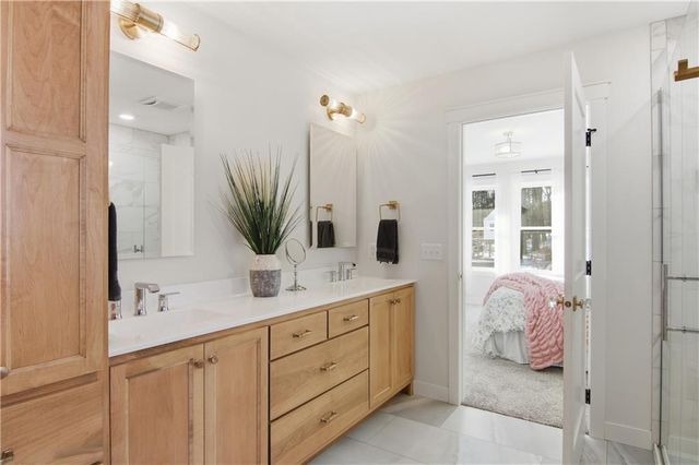 E10034 331st Avenue, Eau Claire, WI 54703