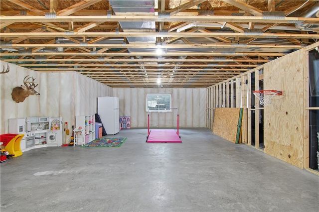 E10034 331st Avenue, Eau Claire, WI 54703