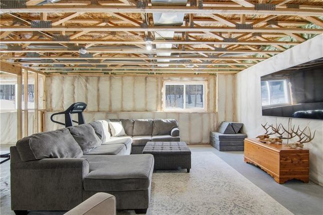 E10034 331st Avenue, Eau Claire, WI 54703