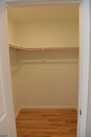 28 Davis St, Harrison Town, NJ 07029