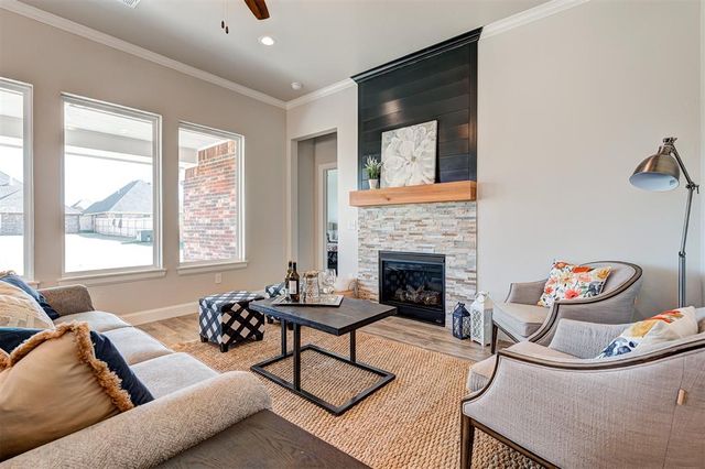 4917 Vinca Lane, Edmond, OK 73034